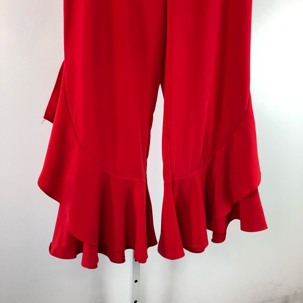 ❊ B e l l e V e r e :: Red Ruffle Pants - Picture 2 of 6